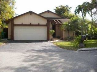 15032 SW 53rd Ter, Miami, FL 33185