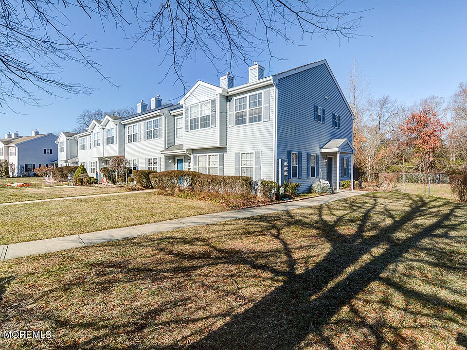 1st image of 117 W Sandpiper Lane