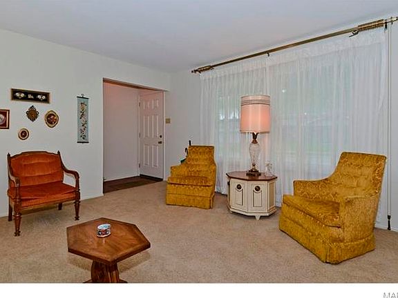 4th image of 10647 Tioga Ct