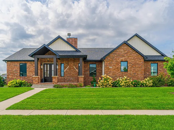 1212 Lightstone Ct, Sherman, IL 62684