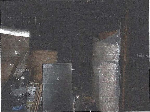 5th image of 2207 Mallory Ave