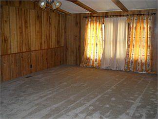 4th image of 4415 State Highway 7 W