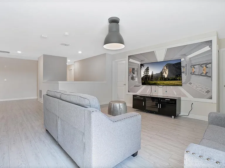 1613 Maidstone Ct — Photo 15