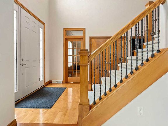 3rd image of W5053 Birchwood Dr