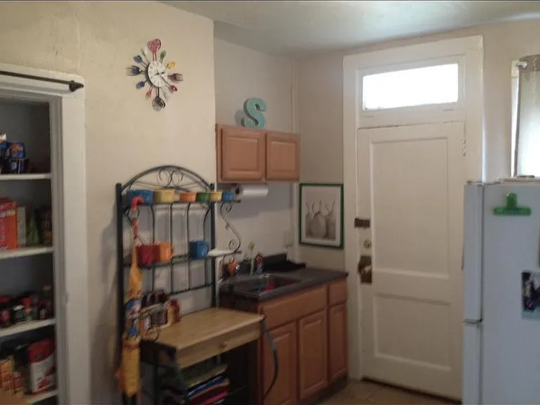 1135 N Euclid Ave — Photo 6