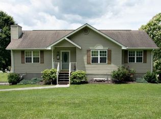 1633 Charlotte Dr, Elizabethton, TN 37643