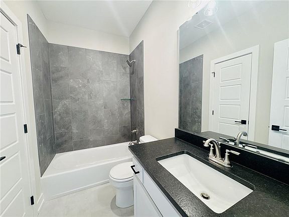 4th image of 12585 N Beacon Ct