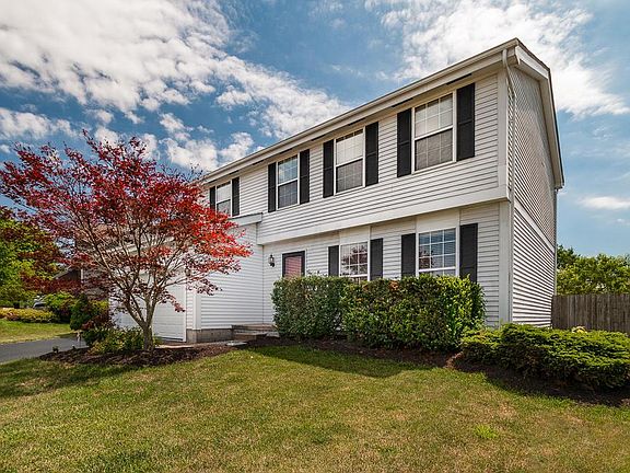 3rd image of 8367 Priestley Dr