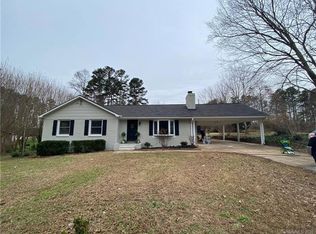 320 Pinecrest St, Salisbury, NC 28147