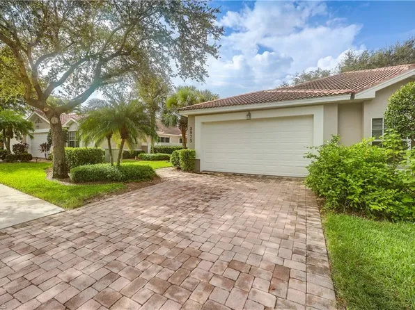 3975 Recreation LN, NAPLES, FL 34116