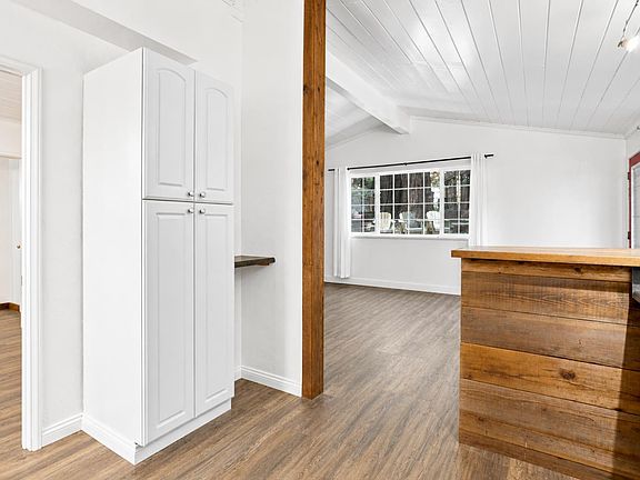 5th image of 609 Carrol Ave