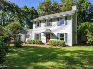 2511 Glendale Ln, Beaufort, SC 29902