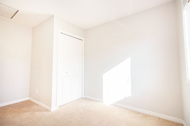 Winnipeg Townhouse for rent - 2 Bedrooms — photo 14