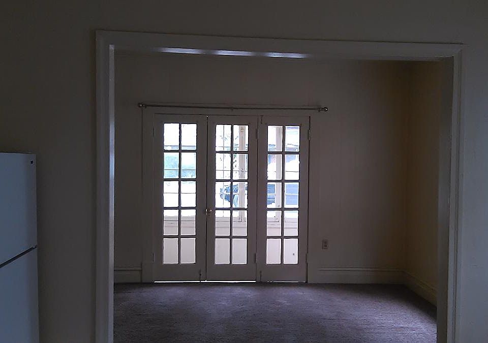 2nd image of 351 E Warm Springs Ave