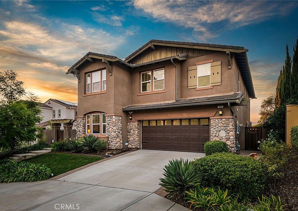 1st image of 914 Tucana Dr