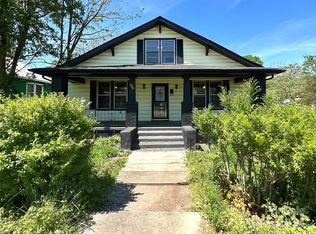 678 S Elm St, Statesville, NC 28677