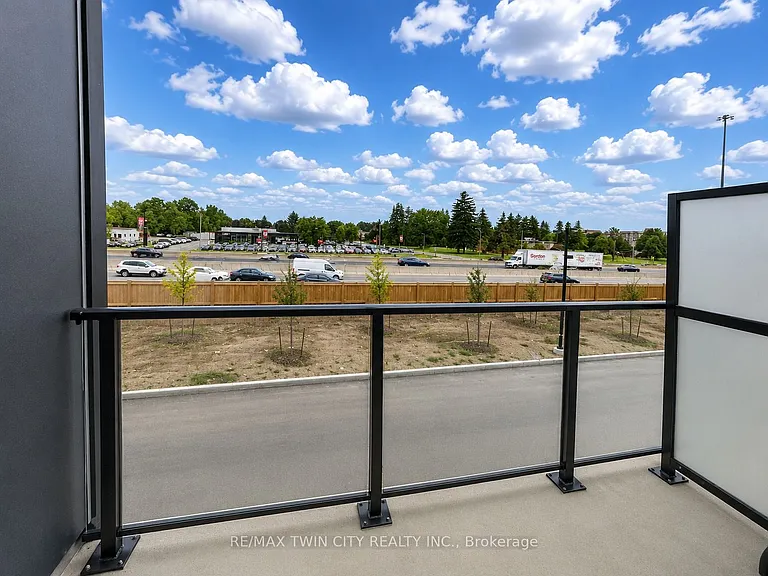 1333 Weber St E #209 — Photo 16