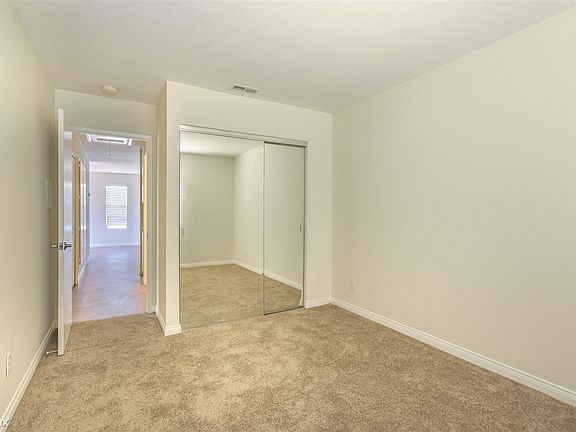 3rd image of 330 G St