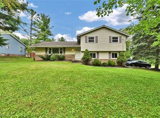 11288 Drake Rd, North Royalton, OH 44133