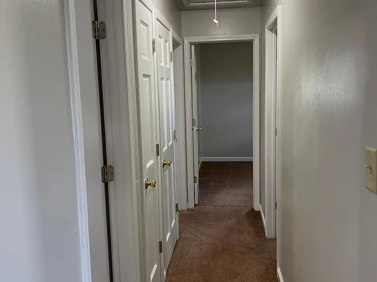5541 N 300 E — Photo 9