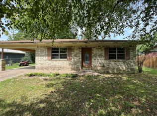 703 N Main St, Bald Knob, AR 72010