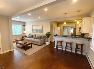 11 Garfield Rd, Parsippany, NJ 07054