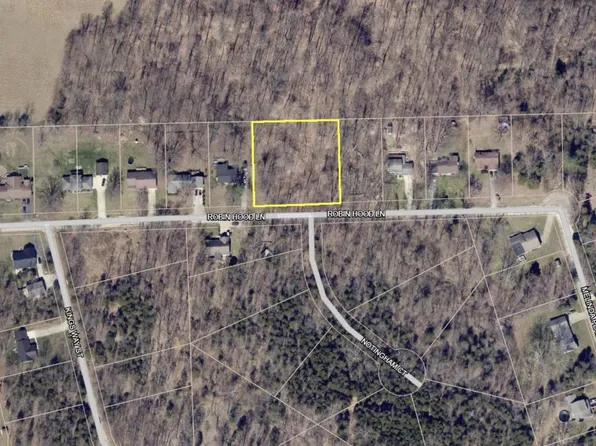 90 Robin Hood Ln, Bedford, IN 47421