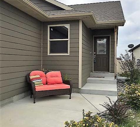 2nd image of 2923 Golden Acres Dr
