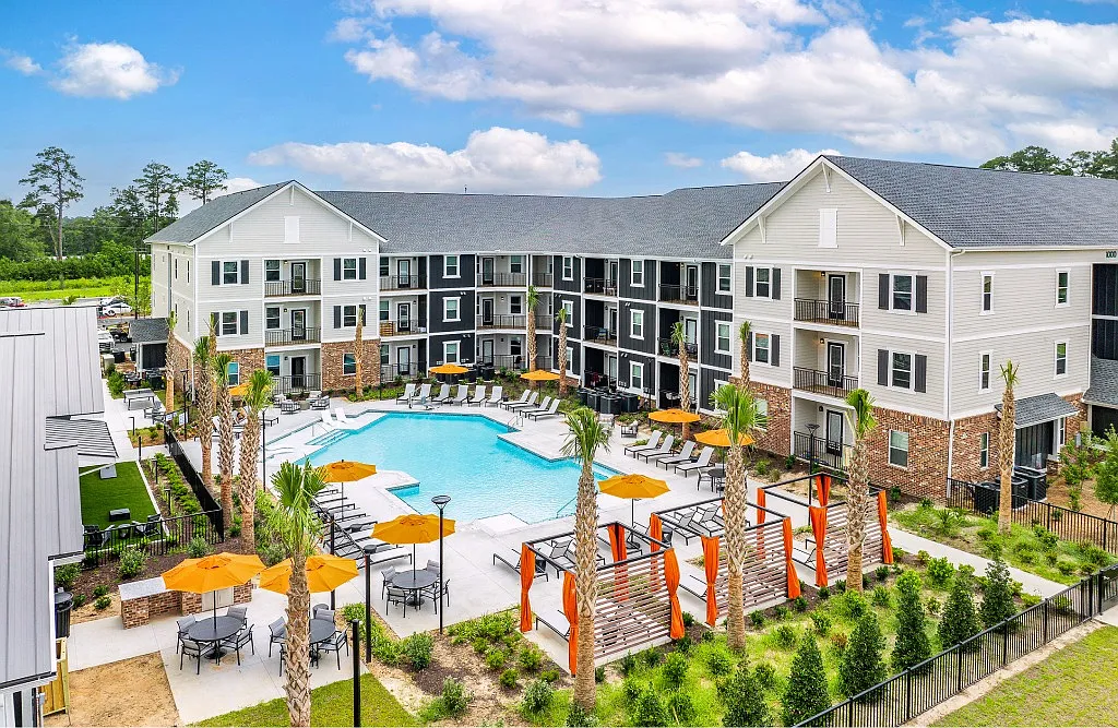 Riverchase Vista Apartments — Photo 4