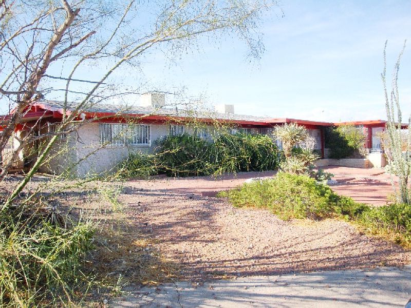 1st image of 3221 El Morro Cir