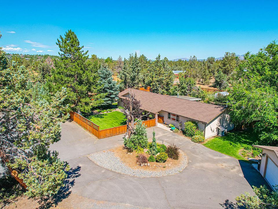 1st image of 2218 SW 79th St