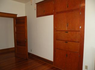 513 E Miller St APT 1, Springfield, IL 62702