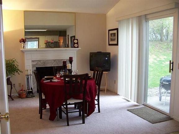 4th image of 105 Grand Canyon Dr