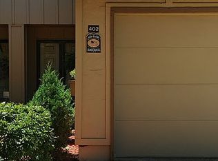 8201 E Harry St APT 402, Wichita, KS 67207