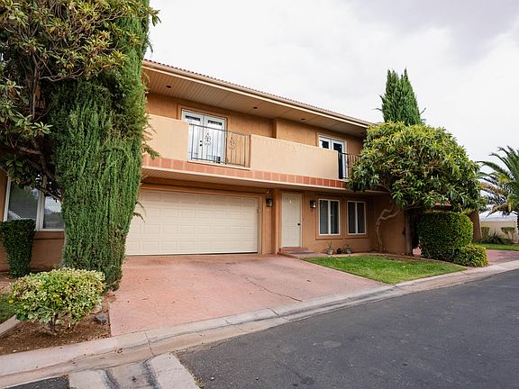 3rd image of 1330 W Indian Hills Dr Unit 15