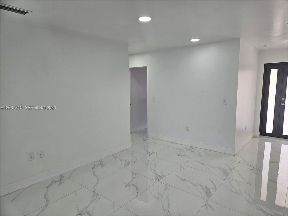 1st image of 13520 SW 64th Ln #13522