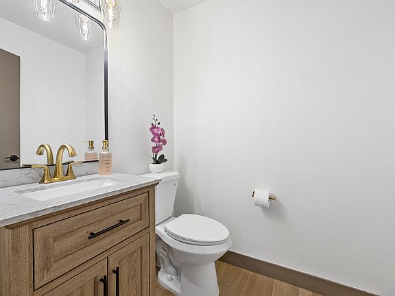 5th image of 7160 Bird Cherry St