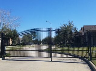 11926 Canyon Valley Dr, Tomball, TX 77377