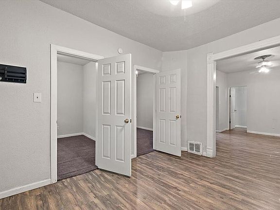 4th image of 1539 Spruce St