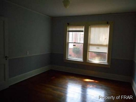 3rd image of 306 E 17th St