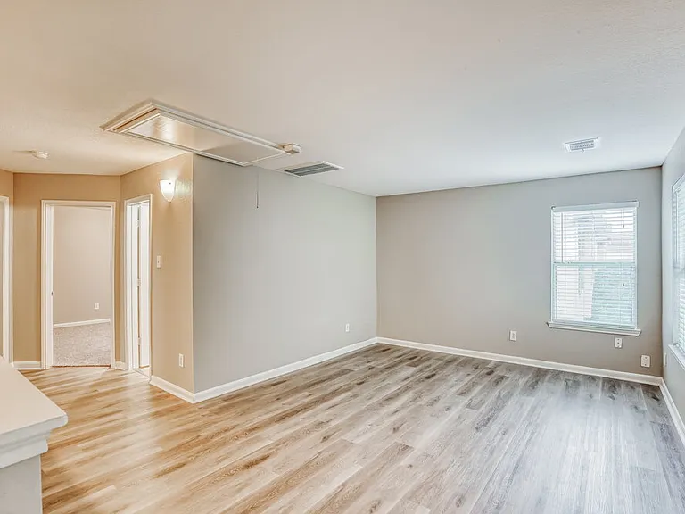 9526 Yearling Branch Dr — Photo 15