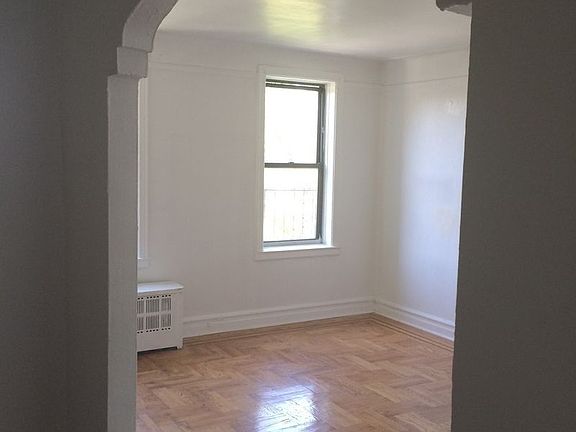4th image of 590 Ocean Ave APT 6C