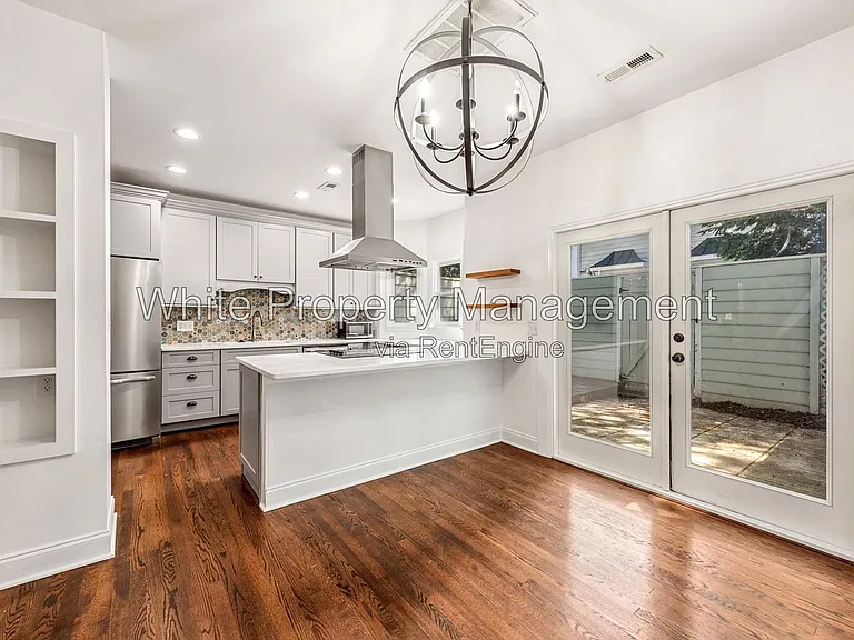 437 Clarkson Green St — Photo 5