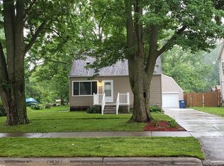 27937 Hanover Blvd, Westland, MI 48186