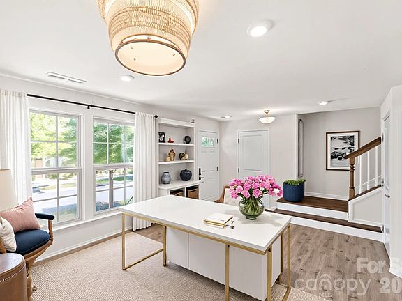 5th image of 4248 Audubon Park Dr