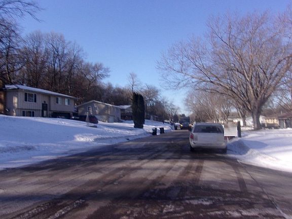 4th image of 3311 Brookview Dr