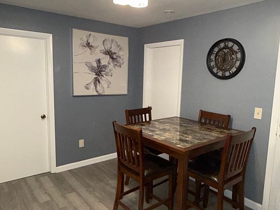 2nd image of 27 Grant St #4