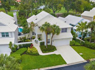 18 Windsor Lane, Palm Beach Gardens, FL 33418