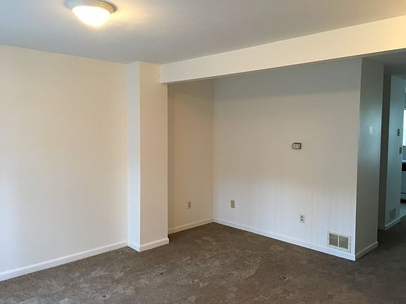 2nd image of 10 Bel Air Dr APT 1208