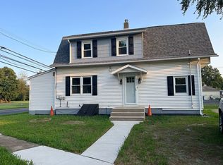 617 Bath Rd, Bristol, PA 19007